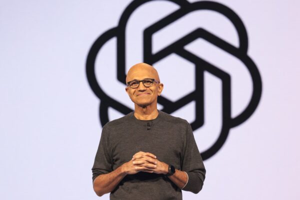 Microsoft hits $4 trillion market cap after hours, joining Nvidia as the second member of the exclusive $4 trillion club. 108147621 1747681700141 gettyimages 2215433965 AFP 47CH4DA