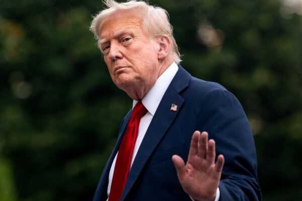Trump’s 30% Tariff Letter Triggers EU Scramble to Win U.S. Backing Before August 1 Deadline 108171374 1752489453595 gettyimages 2224363689 TRUMP ARRIVE WH