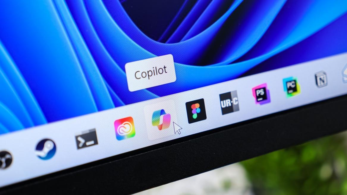 Copilot icon on a Windows 11 taskbar