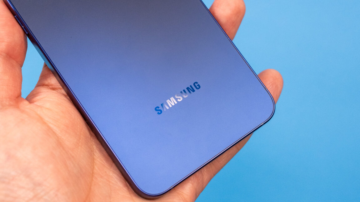 Samsung back 1 1152x648 1