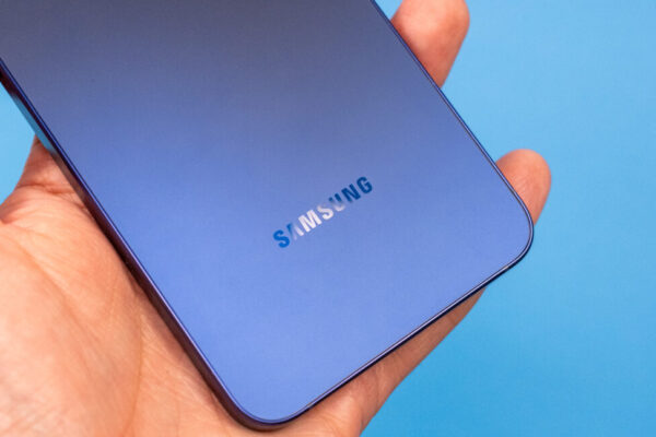 Samsung back 1 1152x648 2