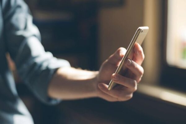 Session vs. Telegram 700x466 1